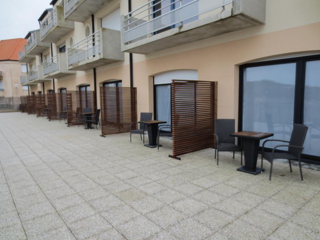 Logis- Hotel De La Baie De Wissant & Appartements Zewnętrze zdjęcie