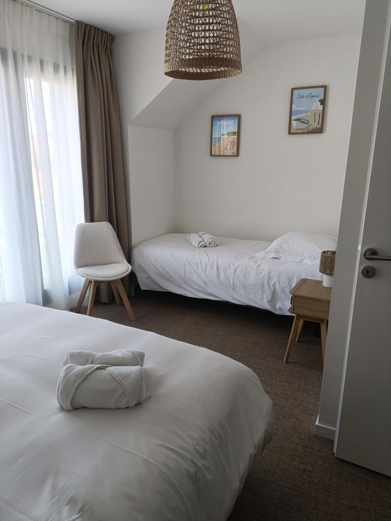 Logis- Hotel De La Baie De Wissant & Appartements Zewnętrze zdjęcie