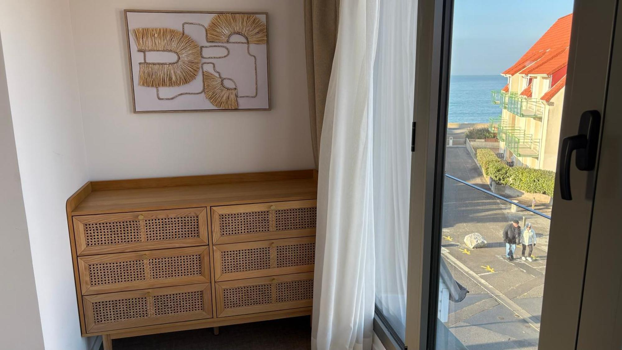 Logis- Hotel De La Baie De Wissant & Appartements Zewnętrze zdjęcie